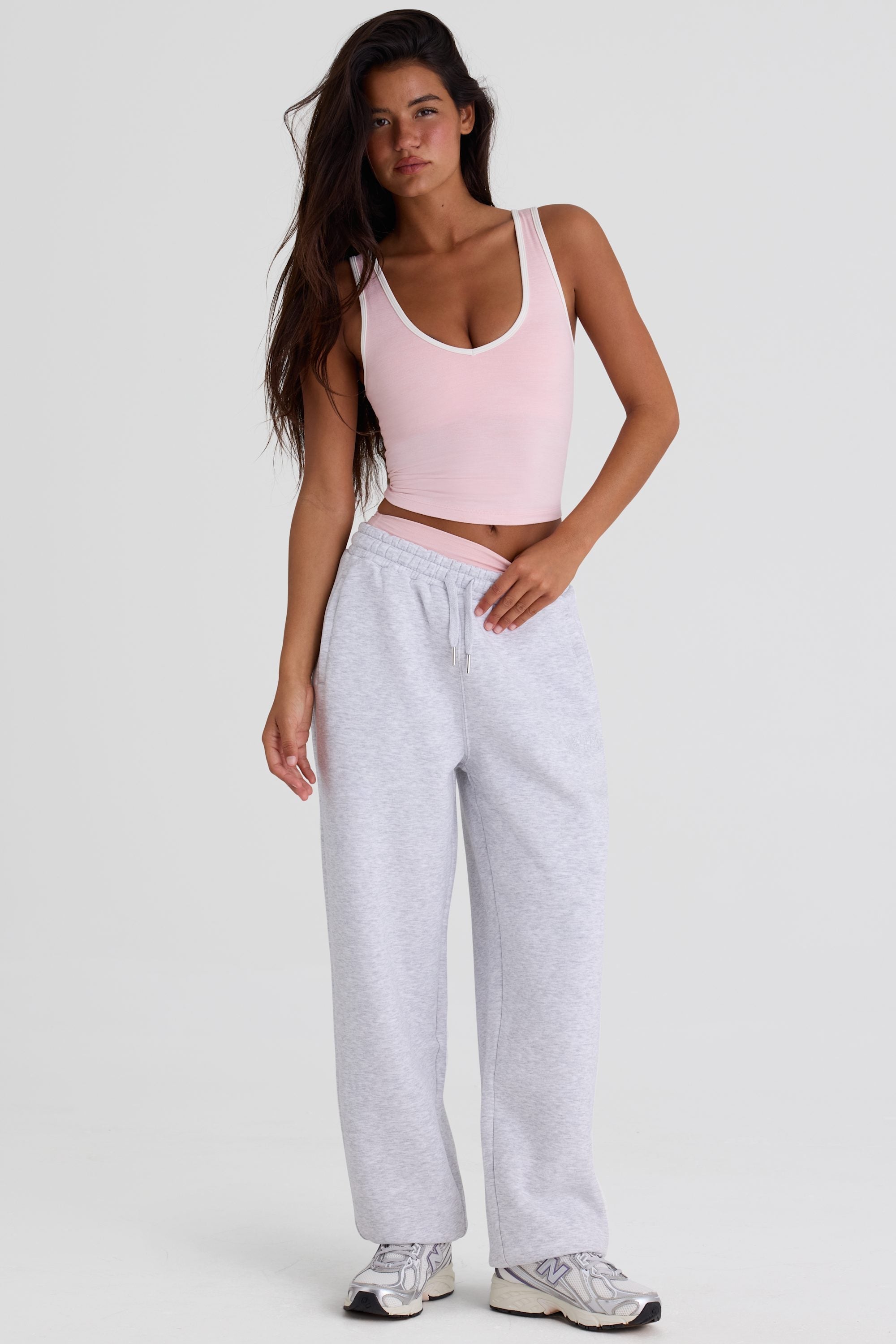 Brushed Cotton Jersey Mid-Rise Relaxed Joggers in Grey Marl