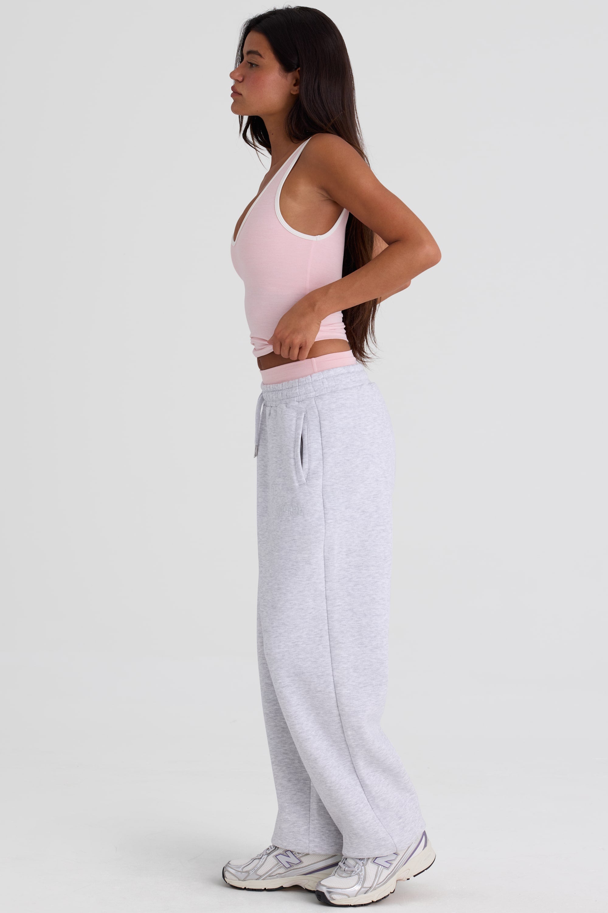 Brushed Cotton Jersey Mid-Rise Relaxed Joggers in Grey Marl