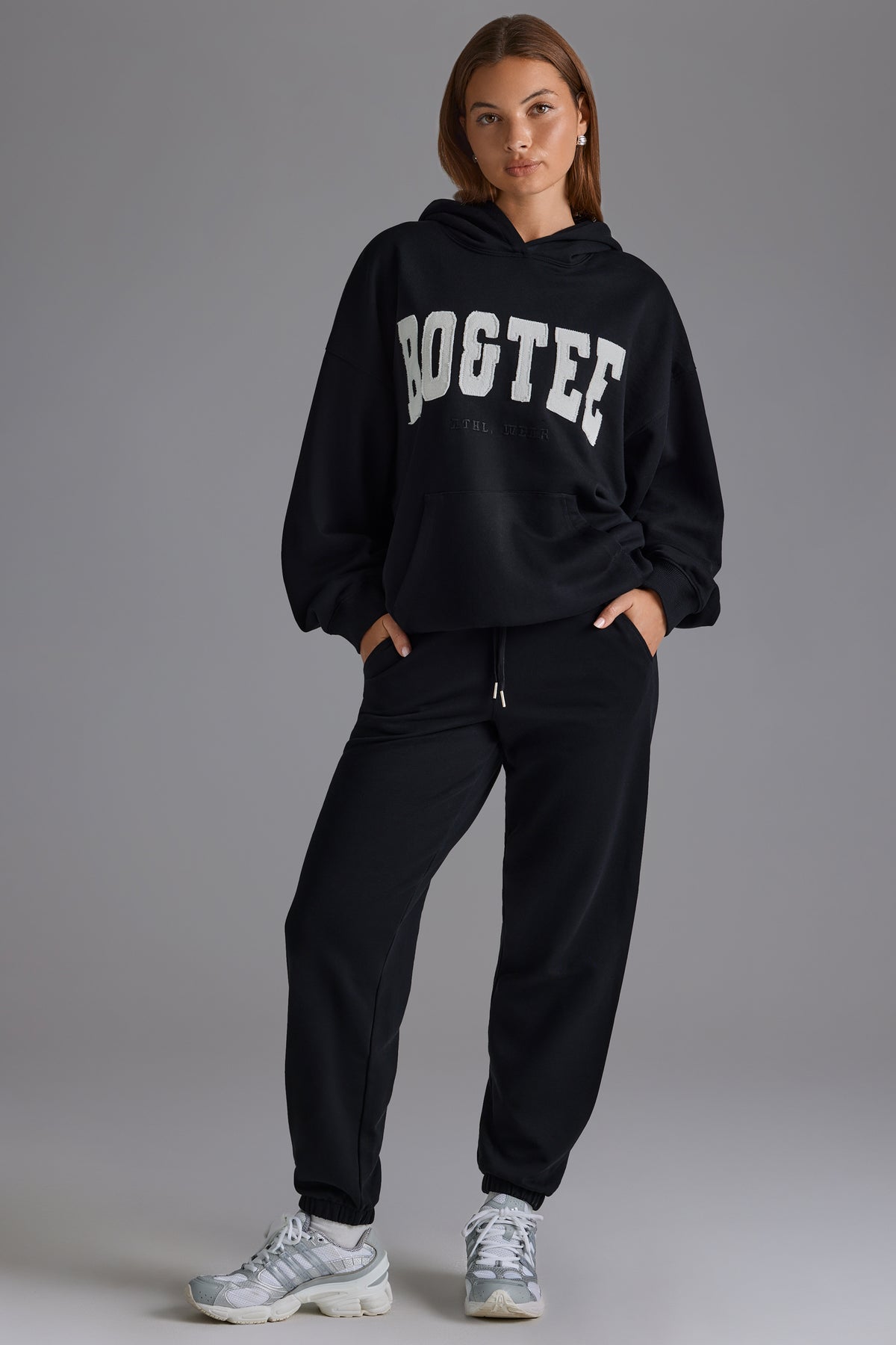 Soft Cotton Jersey Relaxed Mid-Rise Joggers in Black