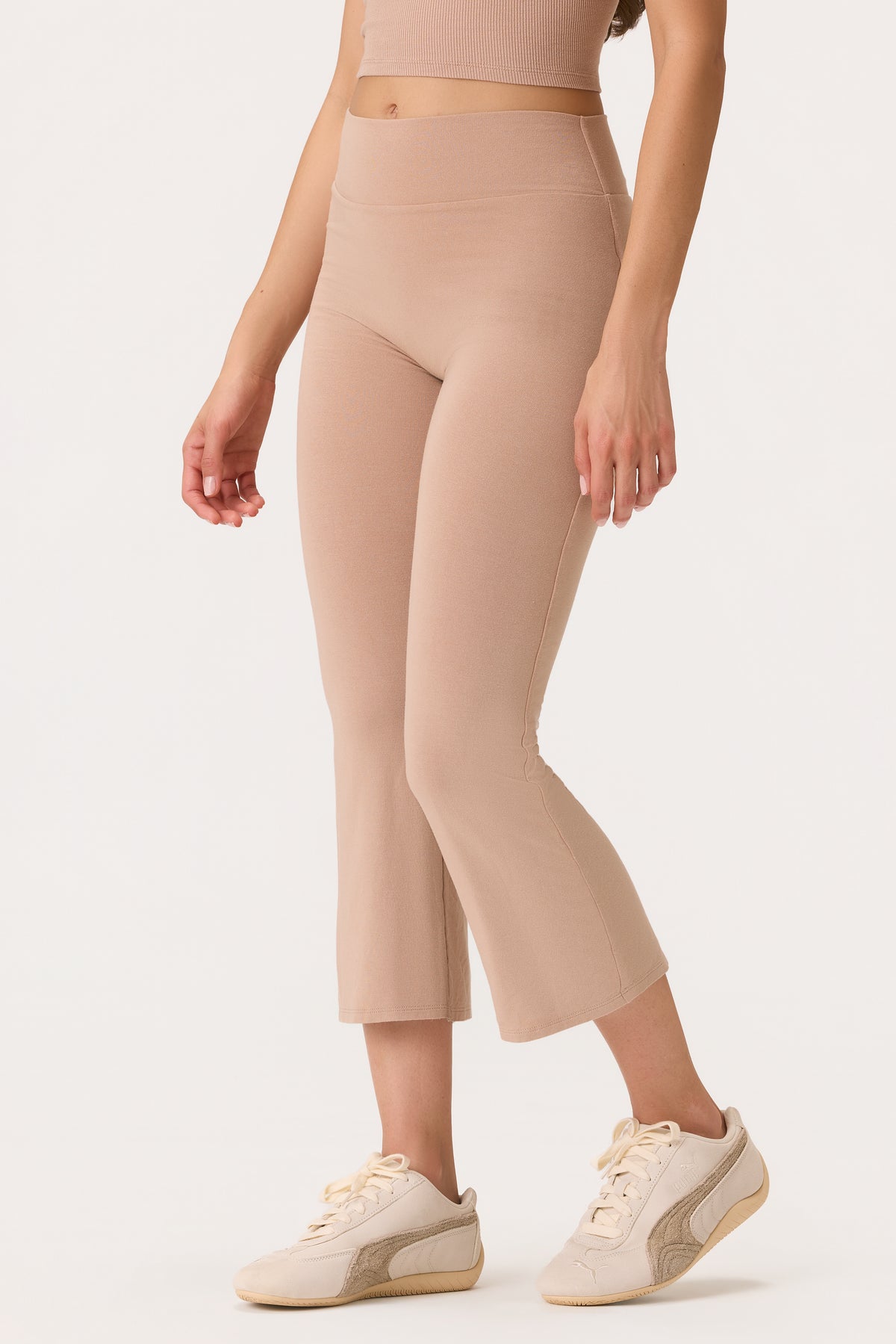 ButterCloud™ Flared Capri Leggings in Oatmeal