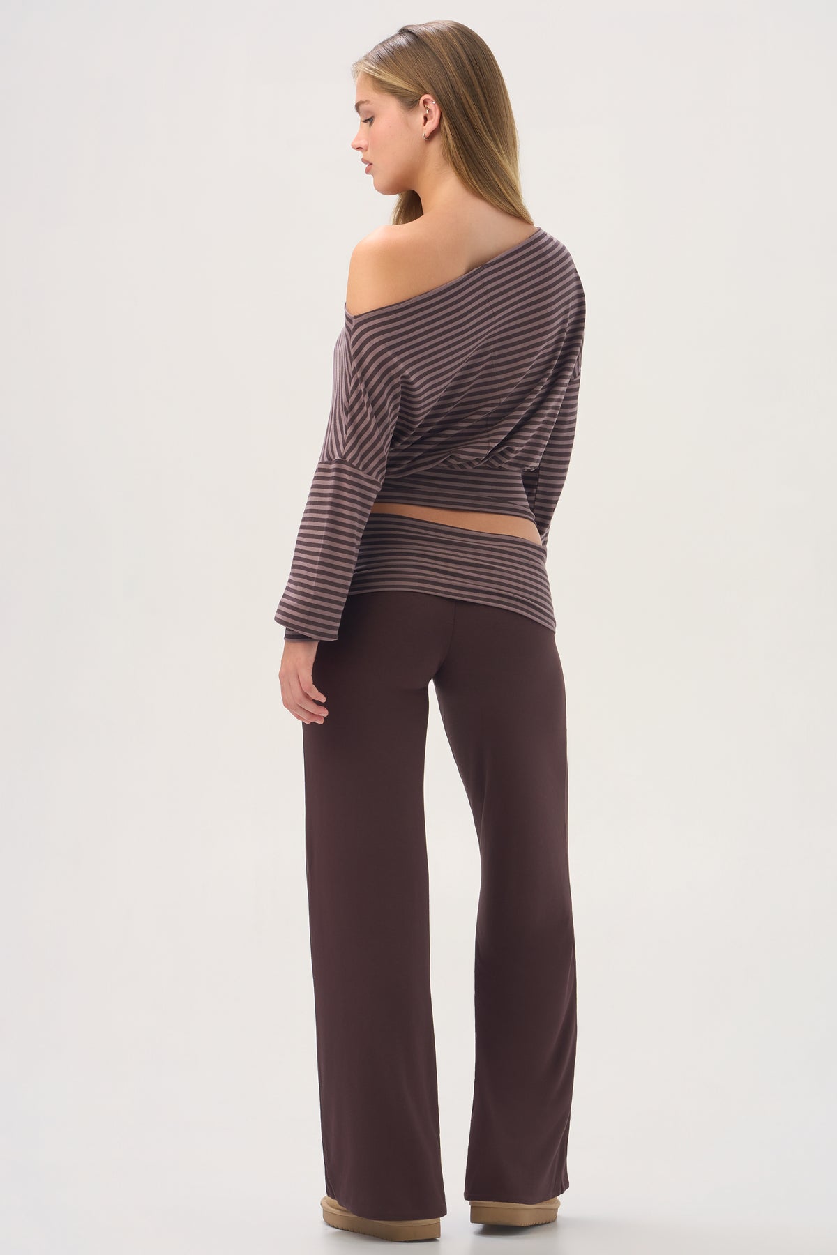 ButterCloud™ Wide-Leg Trousers in Espresso