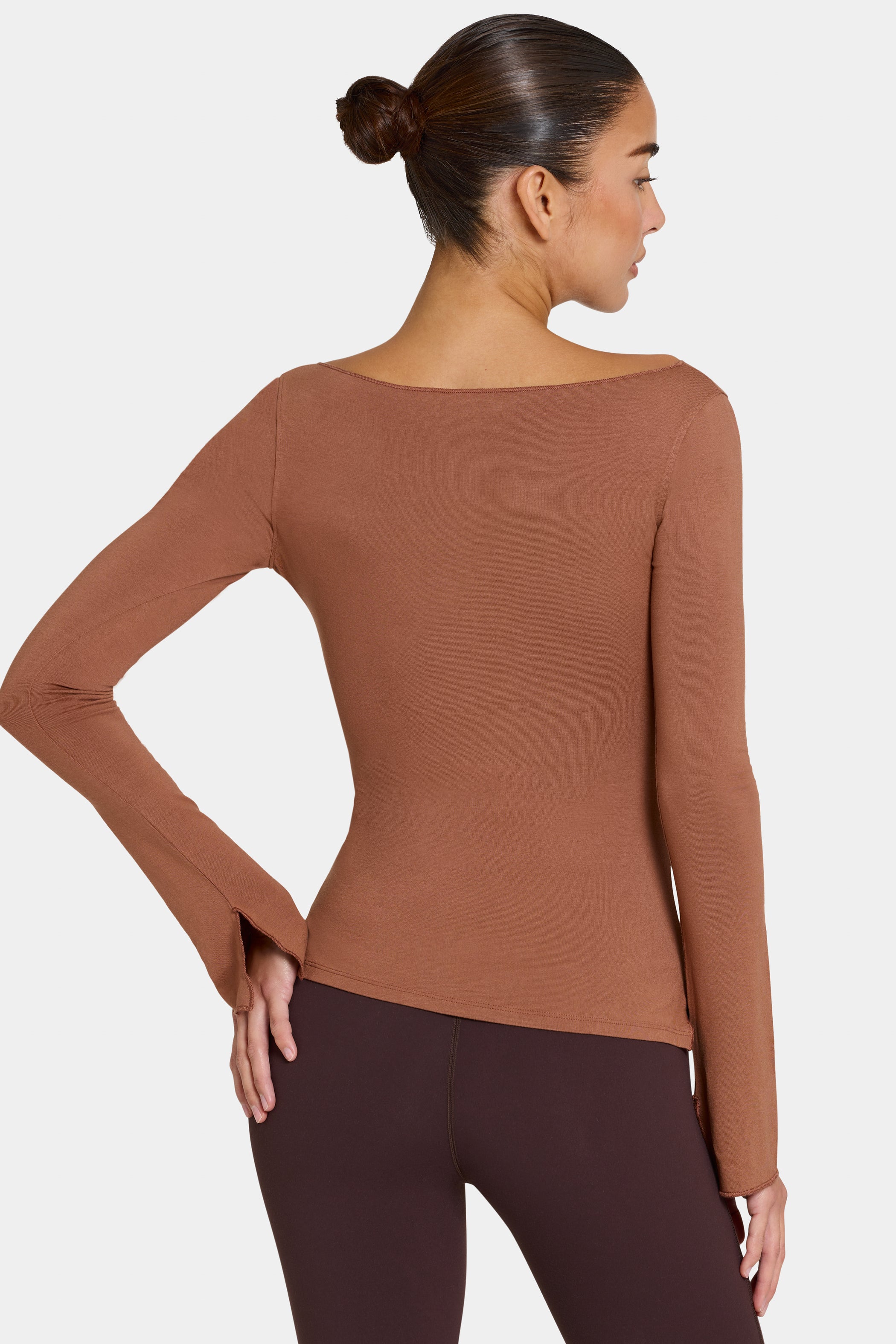 ButterCloud™ Long-Sleeve Top in Cocoa