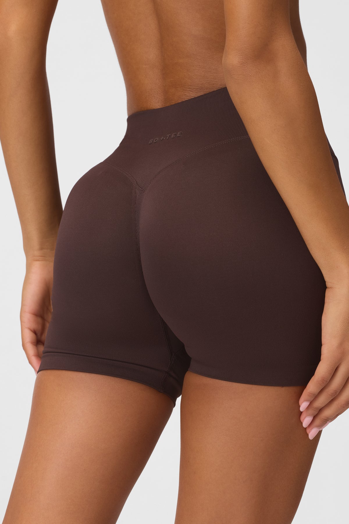 Seamless Shorts in Espresso - 1