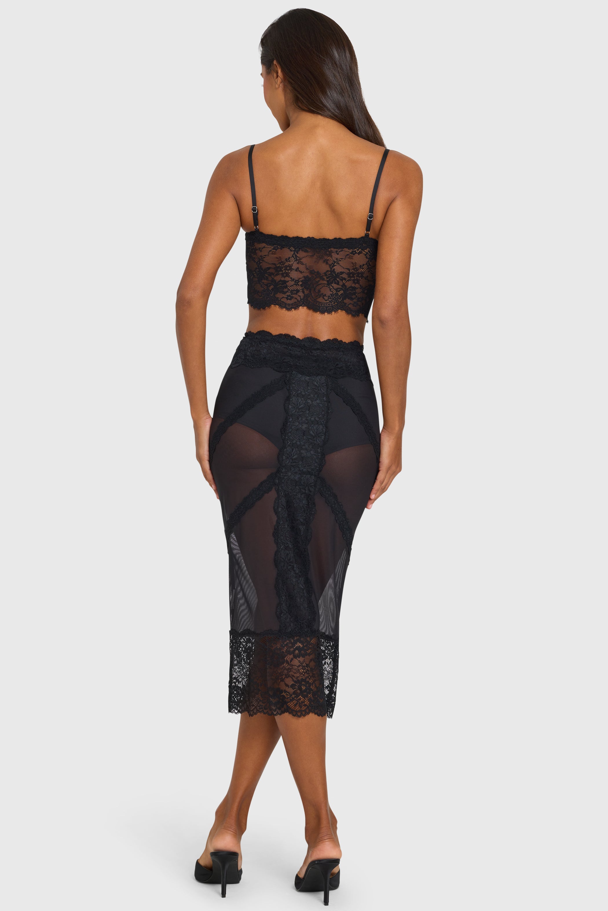 Placed Lace-Trim Mid-Rise Midi Skirt in Black