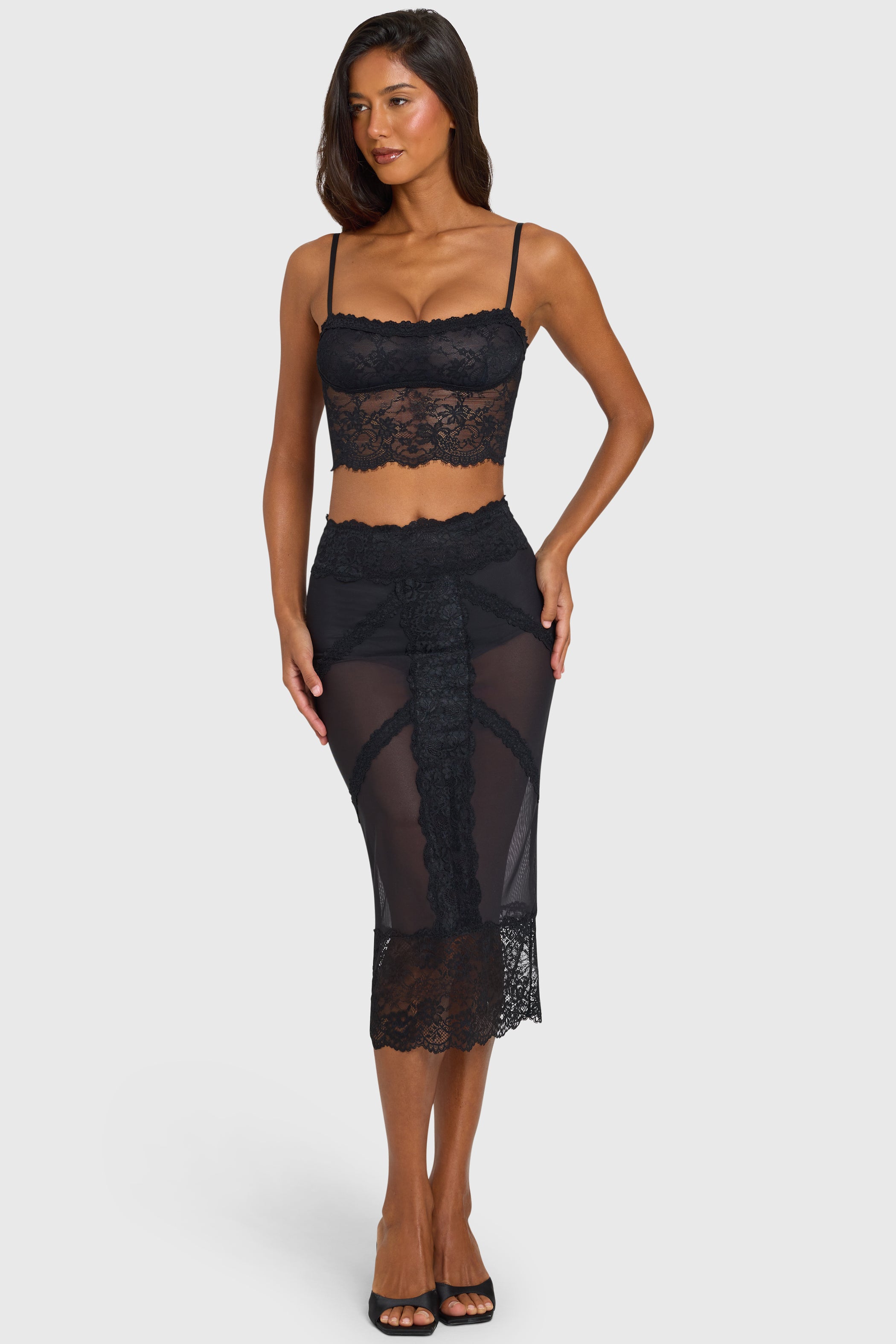 Placed Lace-Trim Mid-Rise Midi Skirt in Black