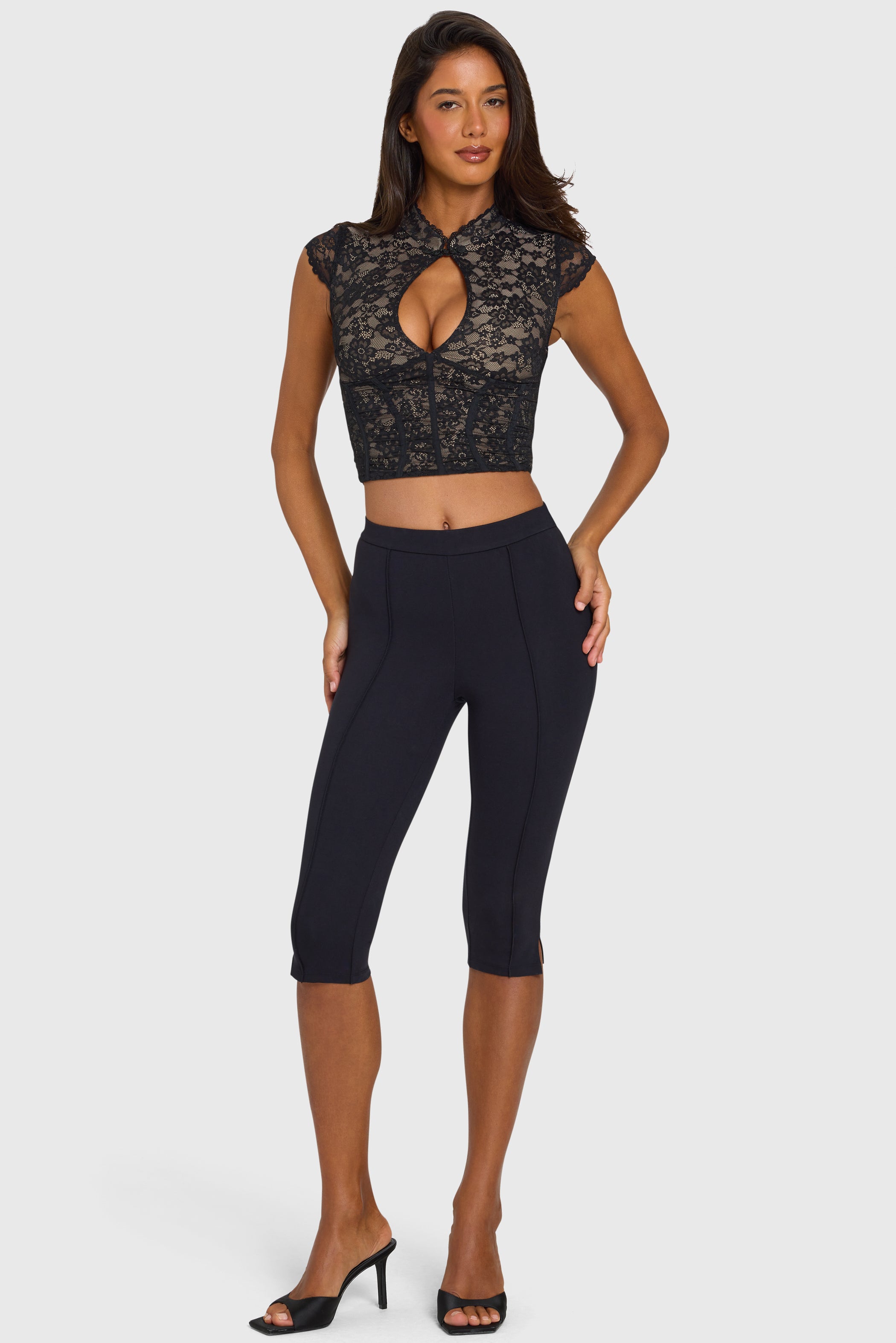 Ponte Capri Leggings in Black
