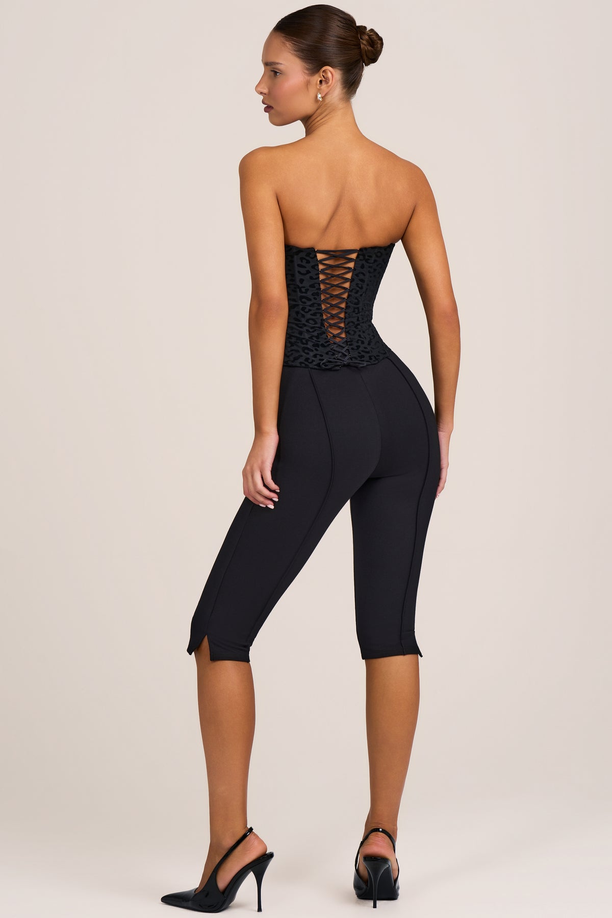 Ponte Capri Leggings in Black - 2