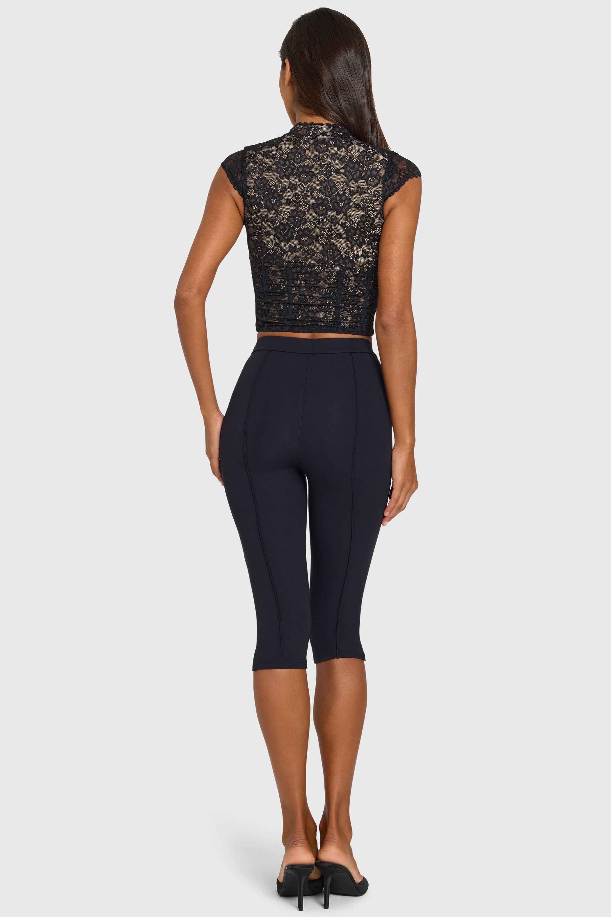 Ponte Capri Leggings in Black