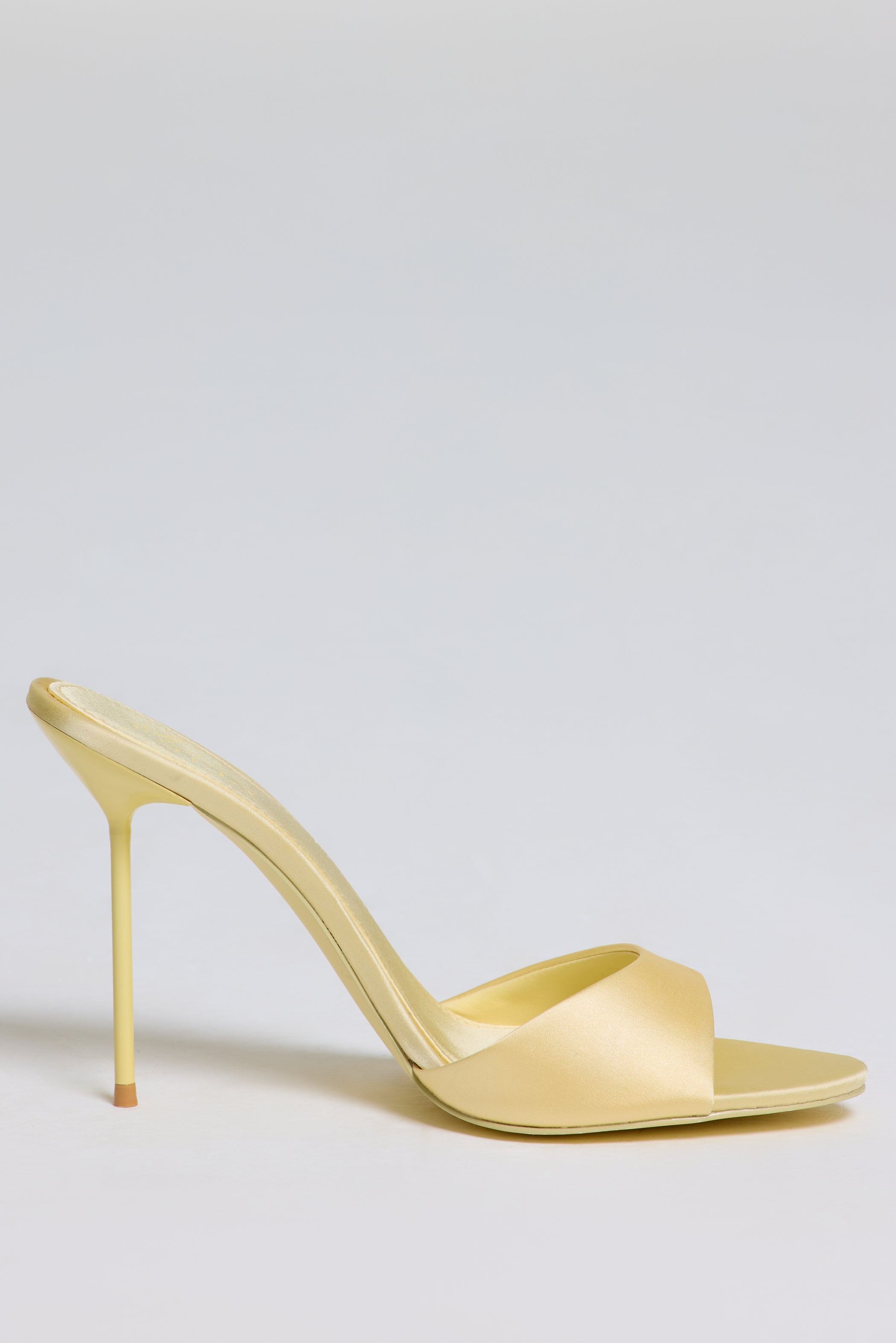 Satin Heeled Mule Sandal in Butter Yellow
